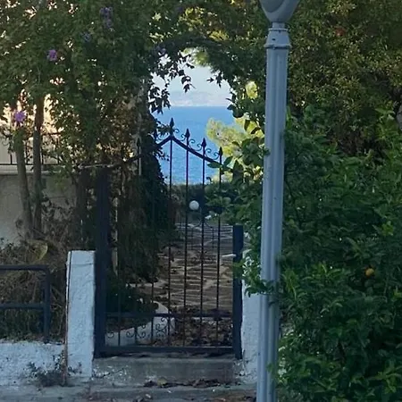 Galini Retreat Holiday home *